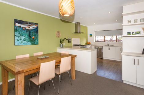Photo of property in 19 Valley Road, Pukekohe, 2120