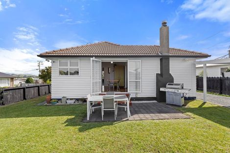 Photo of property in 27 Young Street, Morrinsville, 3300