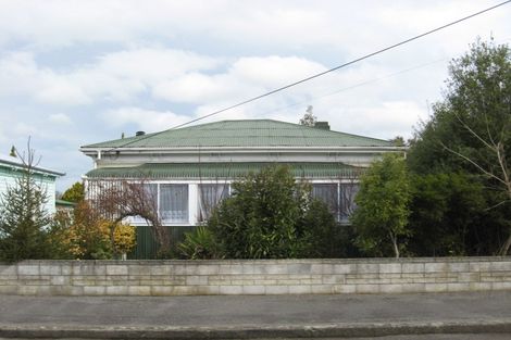 Photo of property in 102 Bannister Street, Masterton, 5810
