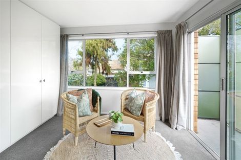 Photo of property in 1/27 Innes Road, St Albans, Christchurch, 8052