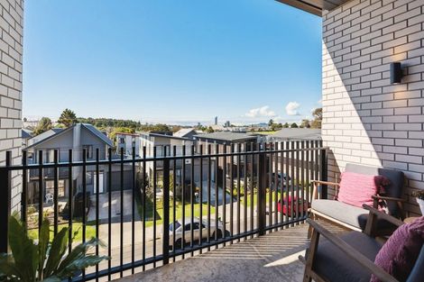 Photo of property in 206/38e Fraser Avenue, Northcote, Auckland, 0627