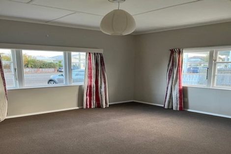 Photo of property in 7 Huia Street, Petone, Lower Hutt, 5012