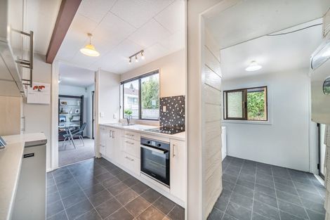 Photo of property in 1 Garth Lane, Maoribank, Upper Hutt, 5018