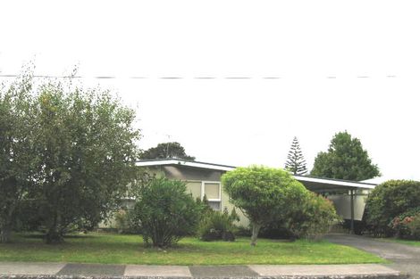 Photo of property in 10 Paramu Avenue, Birkdale, Auckland, 0626