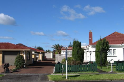 Photo of property in 4/71 Coronation Road, Papatoetoe, Auckland, 2025