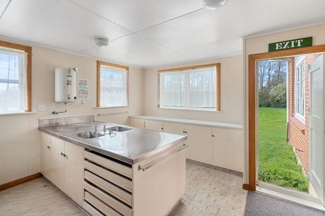 Photo of property in 25 Stout Street, Shannon, 4821