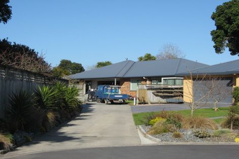 Photo of property in 2 Karaka Lane, Whakatane, 3120