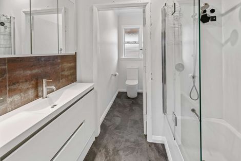 Photo of property in 25 Hannan Street, Levin, 5510