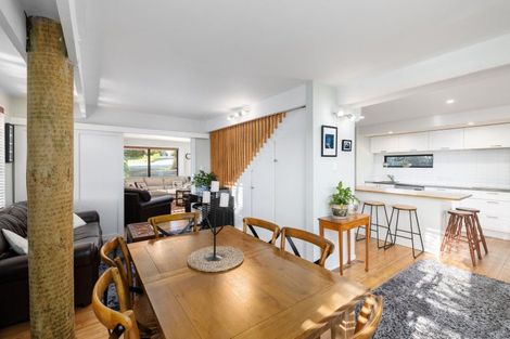 Photo of property in 4 James Drive, Diamond Harbour,  8971