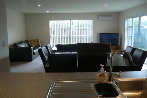 Photo of property in 87 Purchas Street, Edgeware, Christchurch, 8013