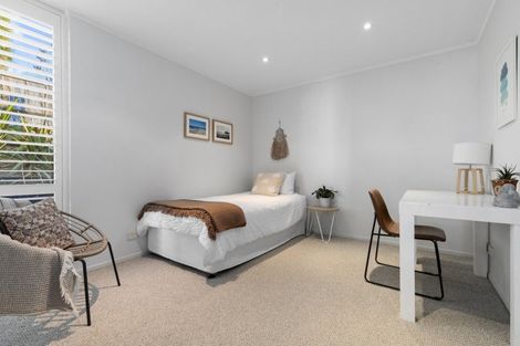 Photo of property in 243 Clevedon Kawakawa Road, Clevedon, Papakura, 2585