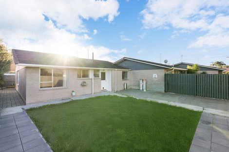 Photo of property in 3/11 Tuckers Road, Redwood, Christchurch, 8051