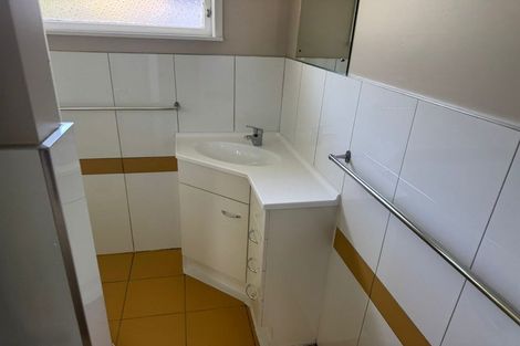 Photo of property in 76 Fitzwater Place, Henderson, Auckland, 0612