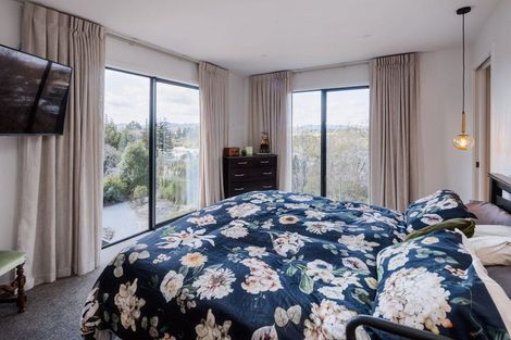 Photo of property in 31 Lakewood Lane, Cambridge, 3434