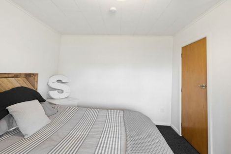 Photo of property in 24 Bennett Street, Waipawa, 4210