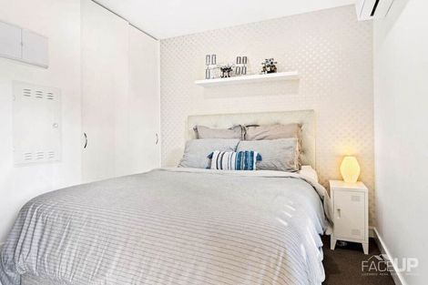 Photo of property in 2/165 Hobsonville Point Road, Hobsonville, Auckland, 0616