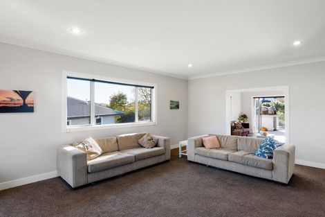 Photo of property in 18 Bos Crescent, Flagstaff, Hamilton, 3210