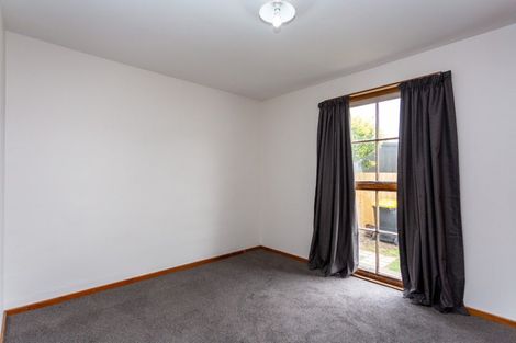 Photo of property in 3/110 Olliviers Road, Phillipstown, Christchurch, 8011