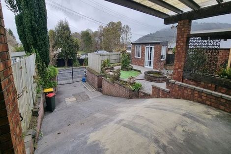 Photo of property in 100a Kawaha Point Road, Kawaha Point, Rotorua, 3010