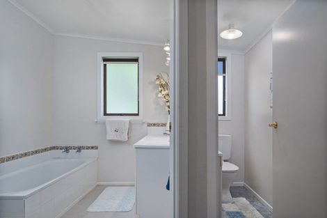 Photo of property in 34 White Street, Whitianga, 3510