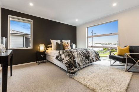 Photo of property in 23 Taikura Avenue, Red Beach, 0932