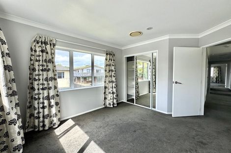 Photo of property in 152 Hill Road, The Gardens, Auckland, 2105