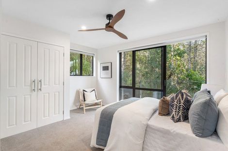 Photo of property in 339 Ridge Road, Paremoremo, Albany, 0793