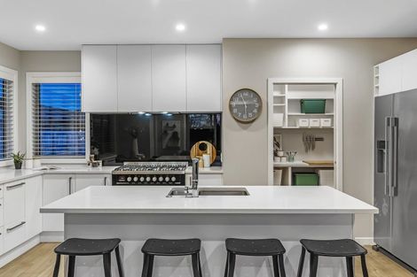 Photo of property in 3 Christow Court, Paraparaumu, 5032