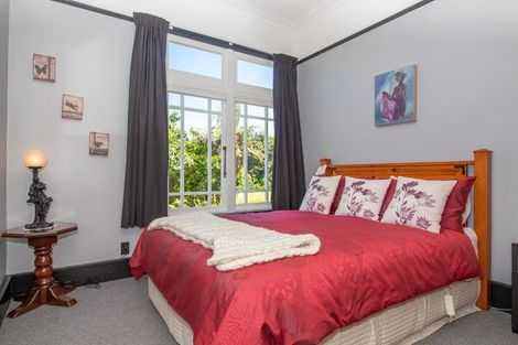 Photo of property in 145 Russell Street, Westport, 7825