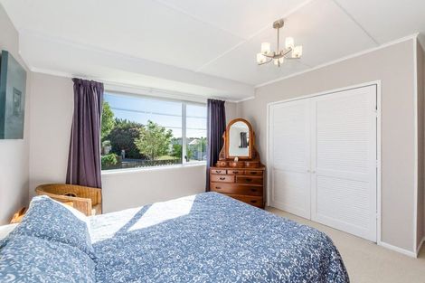 Photo of property in 22 Gray Avenue, Paraparaumu Beach, Paraparaumu, 5032