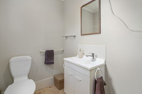 Photo of property in 18 Secoia Crescent, Mangere, Auckland, 2022