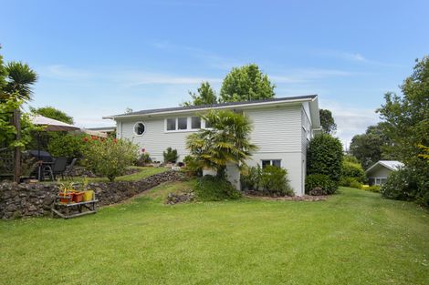 Photo of property in 6 Rugby Place, Te Kamo, Whangarei, 0112