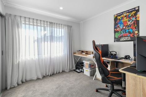 Photo of property in 28 Thomason Crescent, Pokeno, 2402