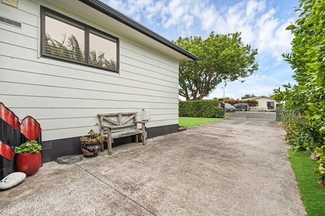 Photo of property in 9 Le Havre Place, Takanini, 2112