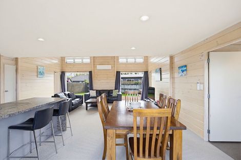 Photo of property in 42 Carina Way, Whitianga, 3510