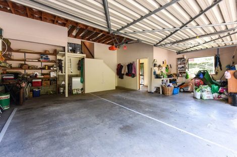 Photo of property in 2 Ruffell Place, Atawhai, Nelson, 7010
