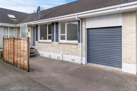 Photo of property in 2/11 Browns Avenue, Pakuranga, Auckland, 2010