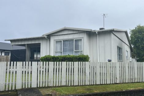 Photo of property in 67 Bayly Road, Blagdon, New Plymouth, 4310
