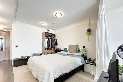 Photo of property in 208/3u Roxburgh Street, Mount Victoria, Wellington, 6011