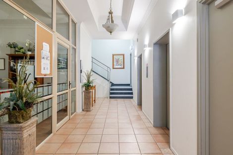 Photo of property in 3/6p Queen Street, Palmerston North, 4410