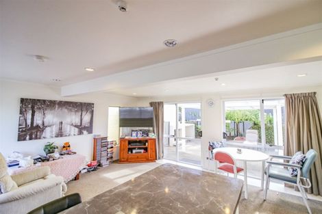 Photo of property in 2/2 Alma Road, Gonville, Whanganui, 4501