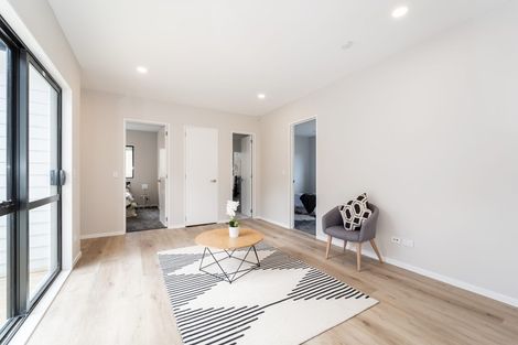 Photo of property in 4 Maraeariki Avenue, Orewa, 0931