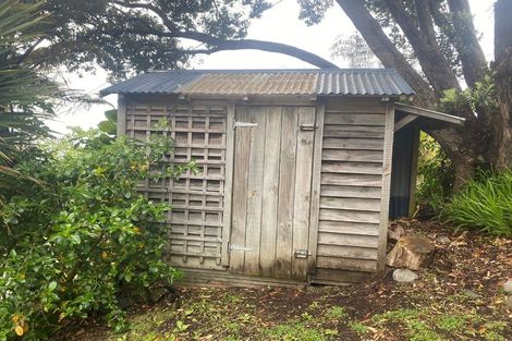 Photo of property in 73 Todman Street, Brooklyn, Wellington, 6021