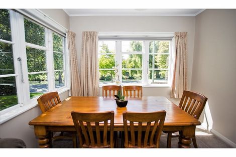 Photo of property in 338 Riverlaw Terrace, Saint Martins, Christchurch, 8022