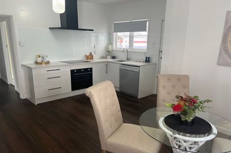 Photo of property in 1/57 Grove Road, Papakura, 2110