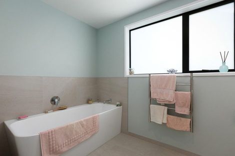 Photo of property in 5 Seafoam Place, Waihi Beach, 3611