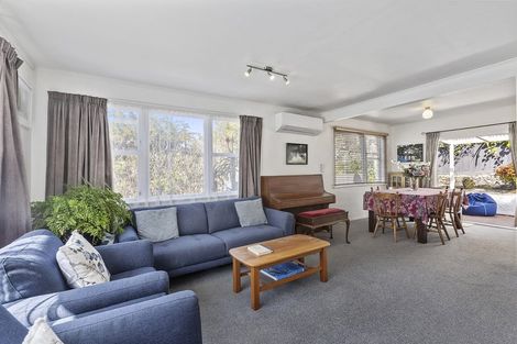 Photo of property in 2a Wilfred Street, Tawa, Wellington, 5028