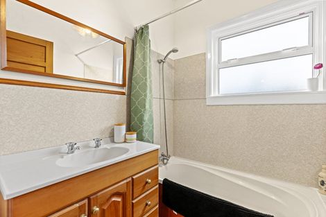 Photo of property in 5 Glasgow Street, Phillipstown, Christchurch, 8011