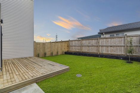 Photo of property in 80b Kahui Parade, Karaka, 2113