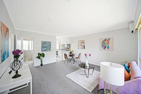 Photo of property in 28c James Road, Manurewa, Auckland, 2102